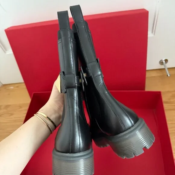 NWT Valentino Garavani Beatle 45 Ankle Boots One Stud Chunky Rubber Lug Sole - Picture 10 of 12